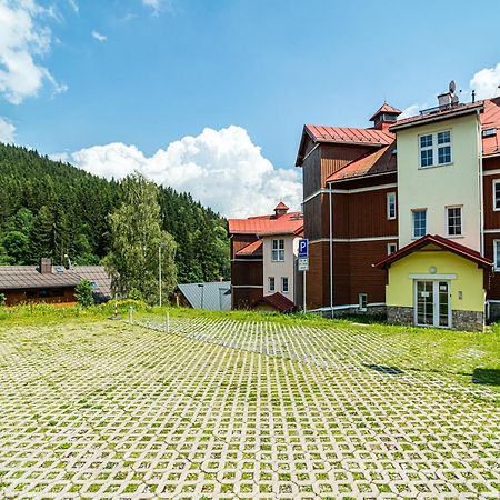 Apartman V Srdci Pece Pec pod Snezkou Exteriör bild